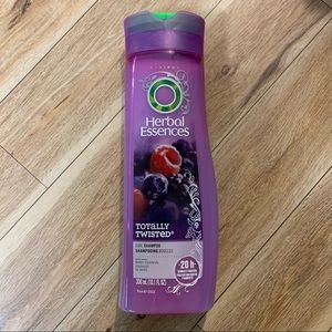 New! Clairol Herbal Essences Totally Twisted Shampoo Curl Berry 10.1oz